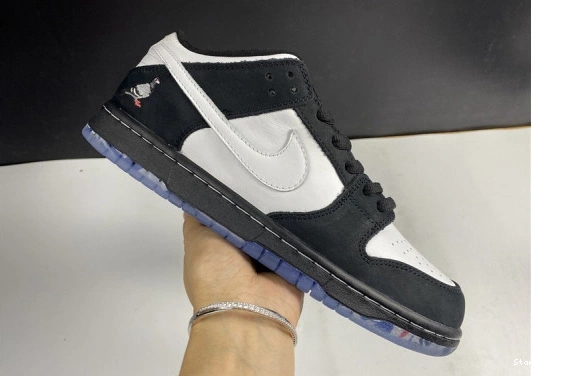 BV1310-013 SB Panda Pigeon Dunk Staple Nike Low 1108